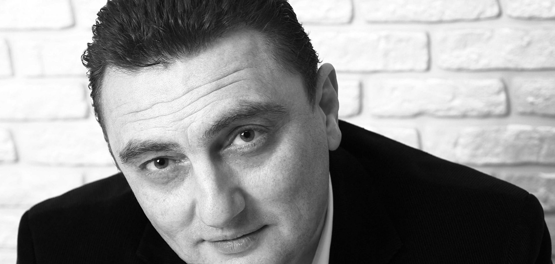 Prof. dr Nenad Stepić – Estetska Hirurgija