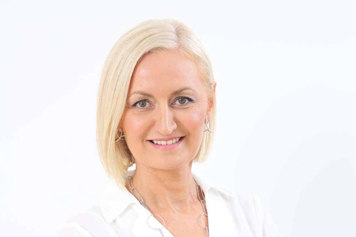 dr-jasmina-vikalo-dermatolog-skincentar-antiaging-uvodna